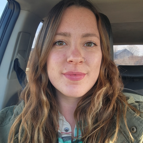 Meet your Posher, Audrey - Picture 2 of 2